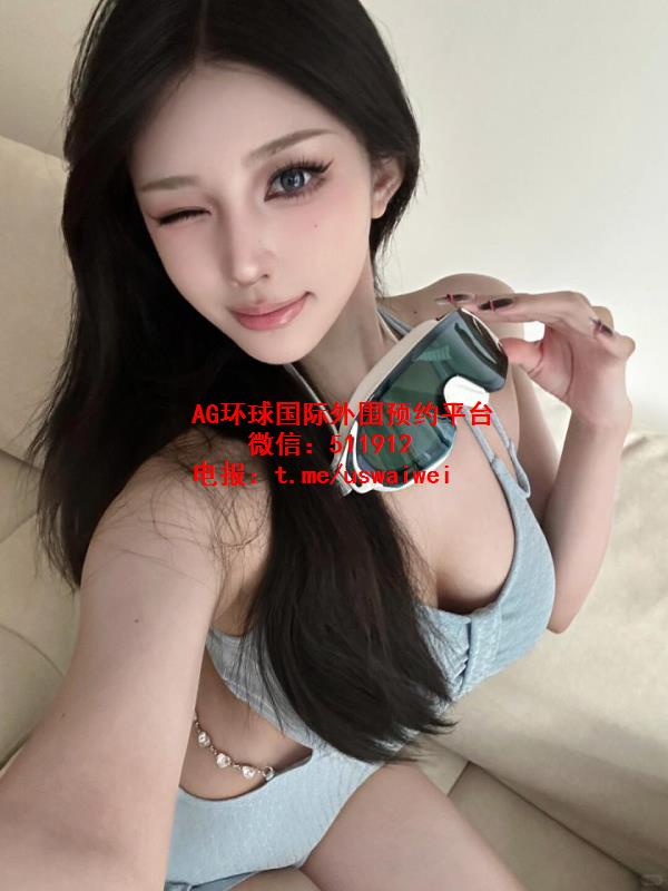 超绝腰臀比Olyra