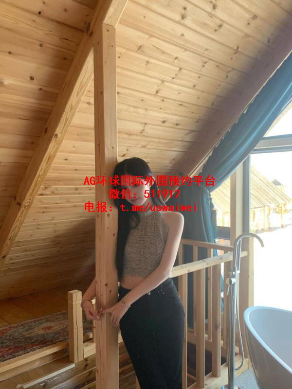 旅游Vlog网红Korin