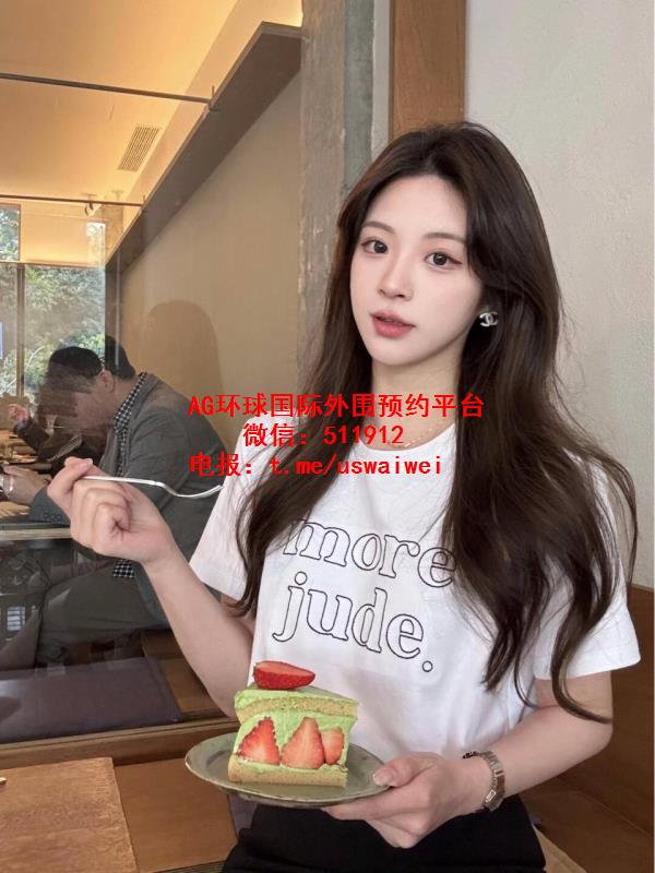 衣着随性有型Fay