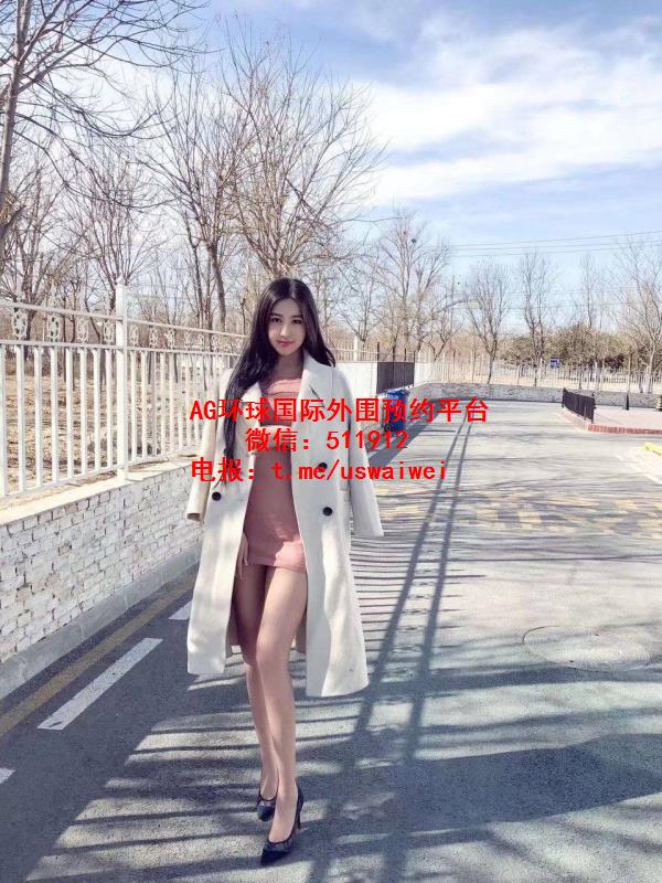 欧美风丰满御姐Lux