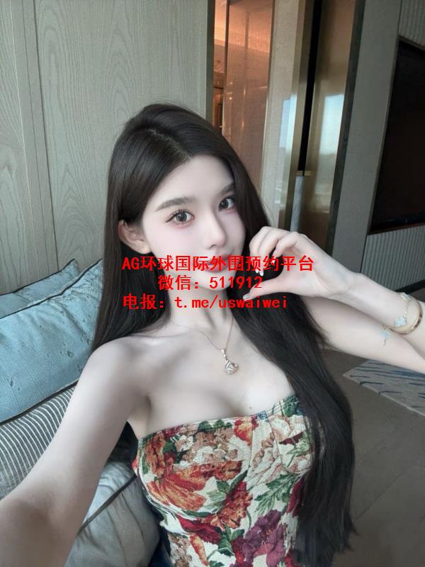 艺术学院毕业生恬雅