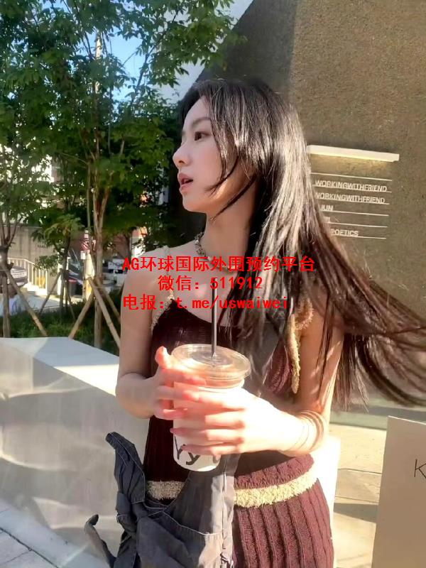 耐看型明星脸芷悠