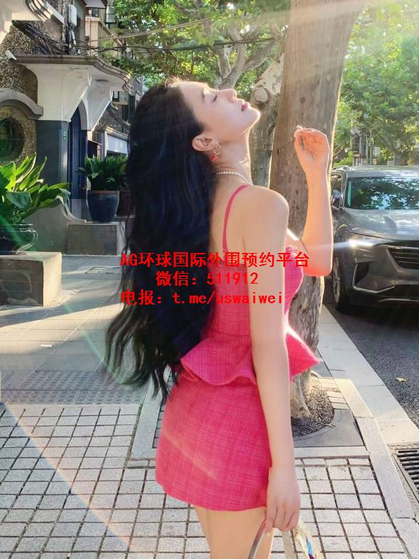 服装拍摄模特利若