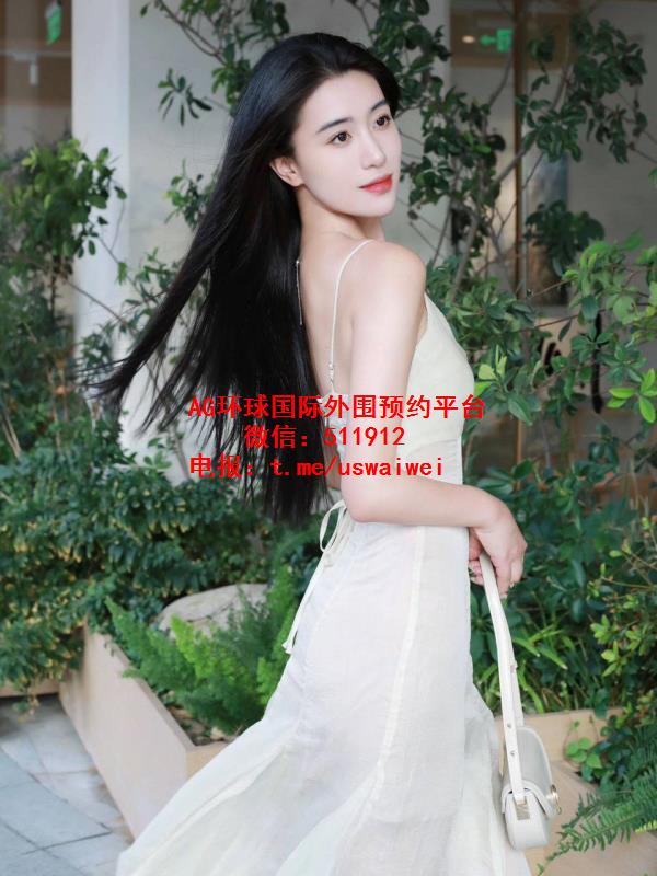 服装拍摄模特利若