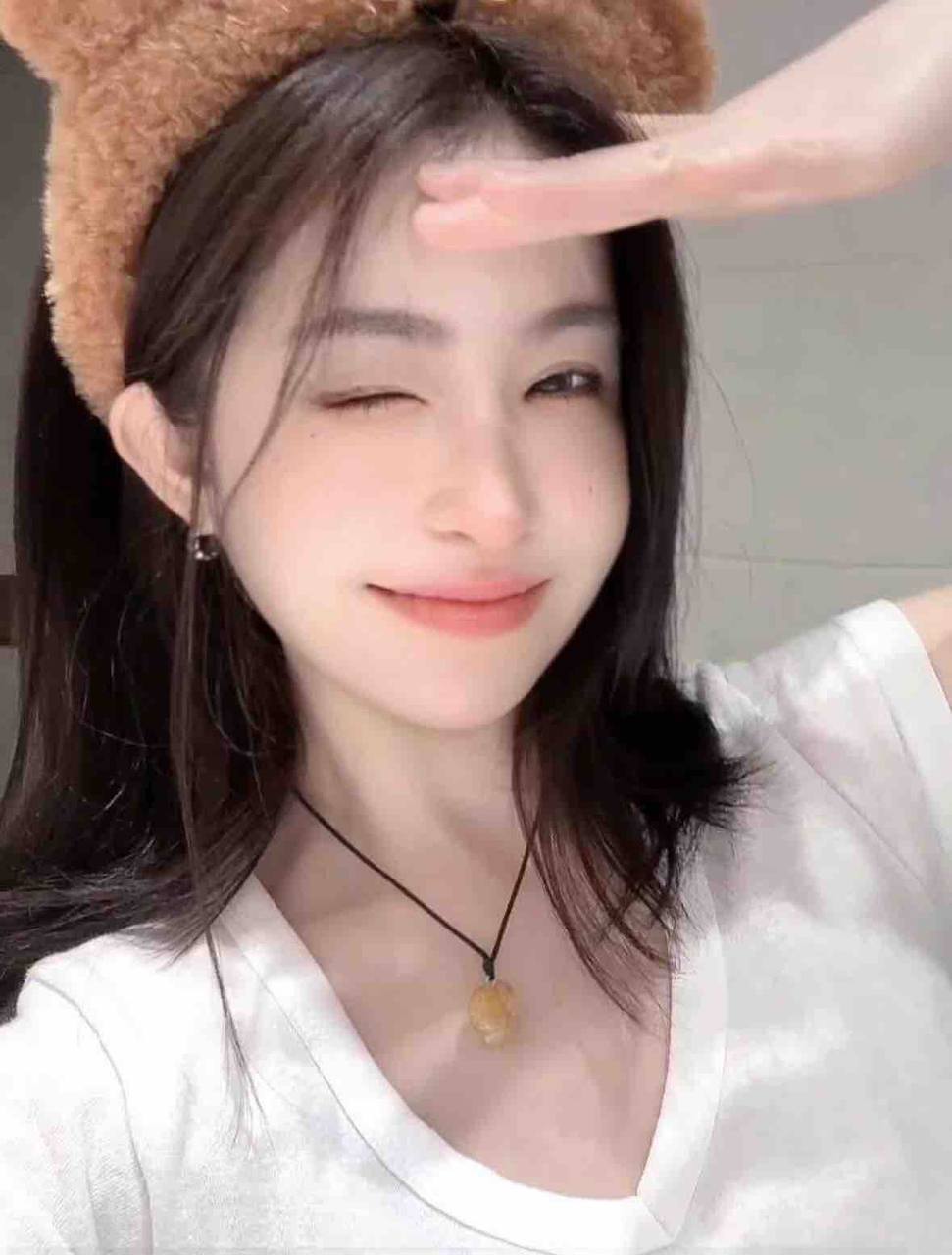 元气运动美女Morla