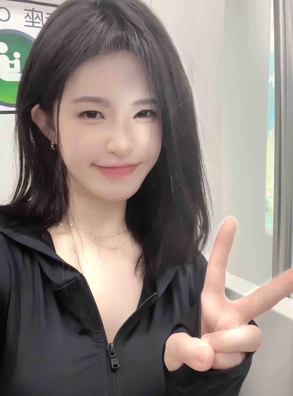 元气运动美女Morla