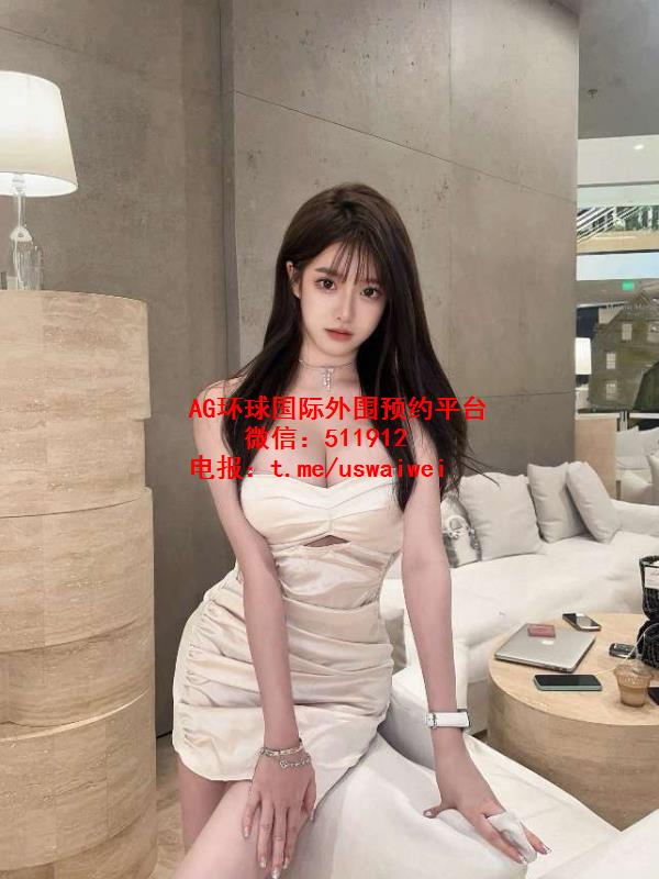 巨乳女网红Elvin