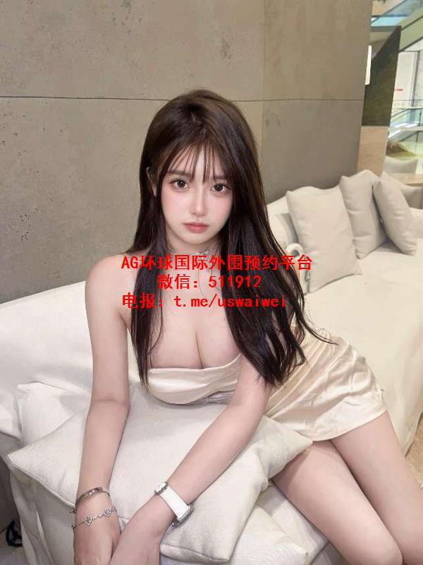 巨乳女网红Elvin