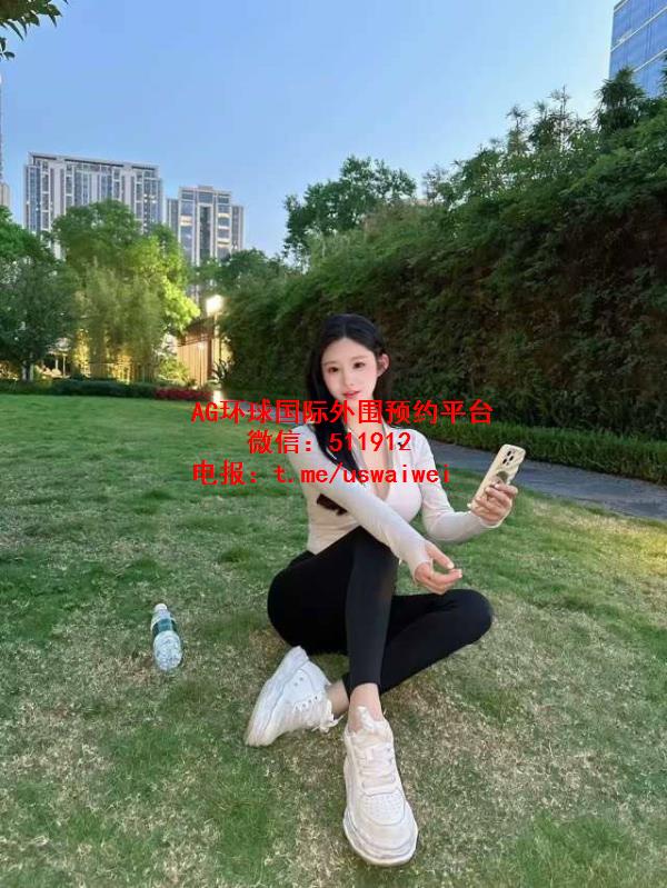 表演系大学生Kerin