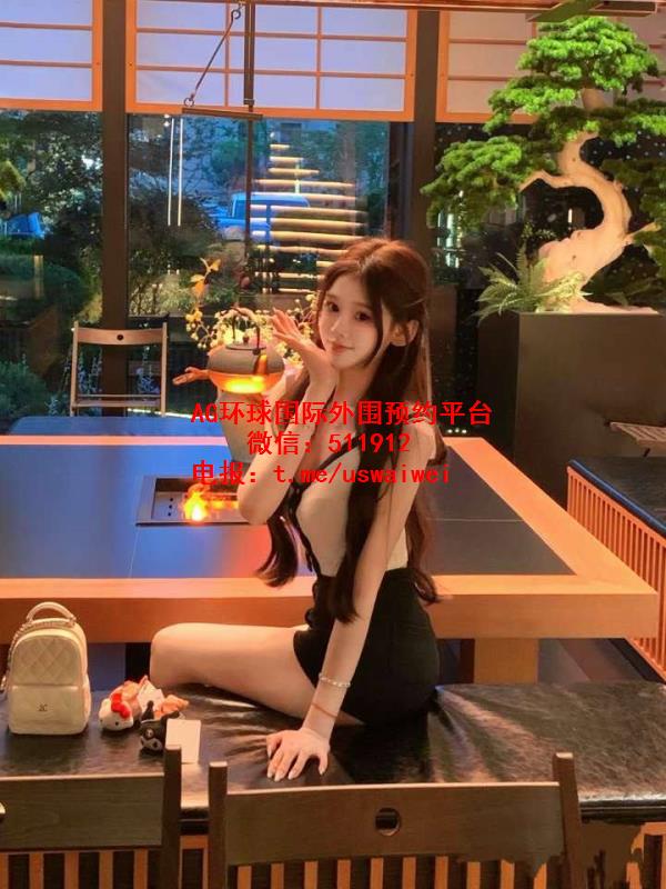 安静小奶猫Tovin