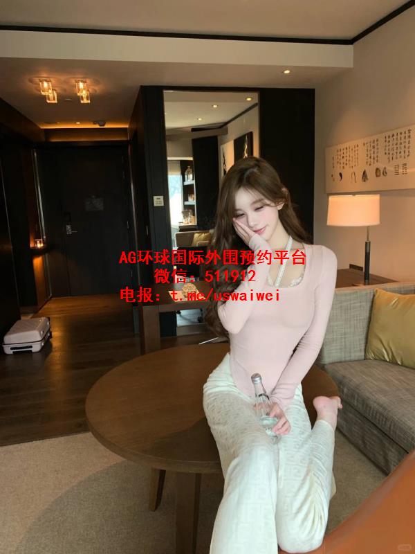 爱笑清甜女生露恩