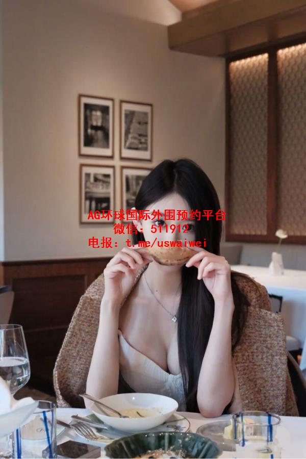 气质长发校花Savel