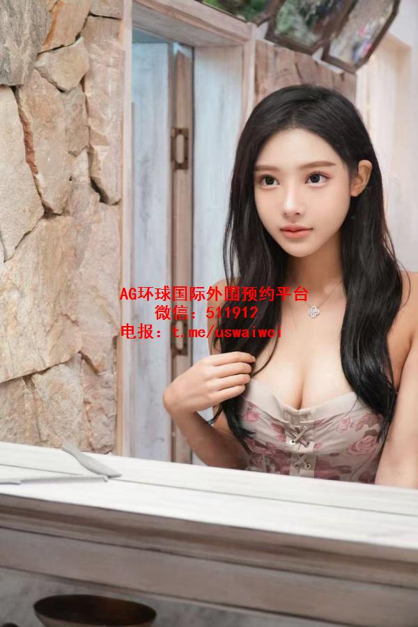 可甜可飒小姐姐Corin