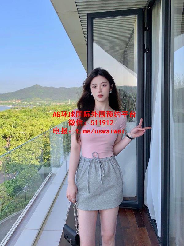 穿搭简约大气安澜