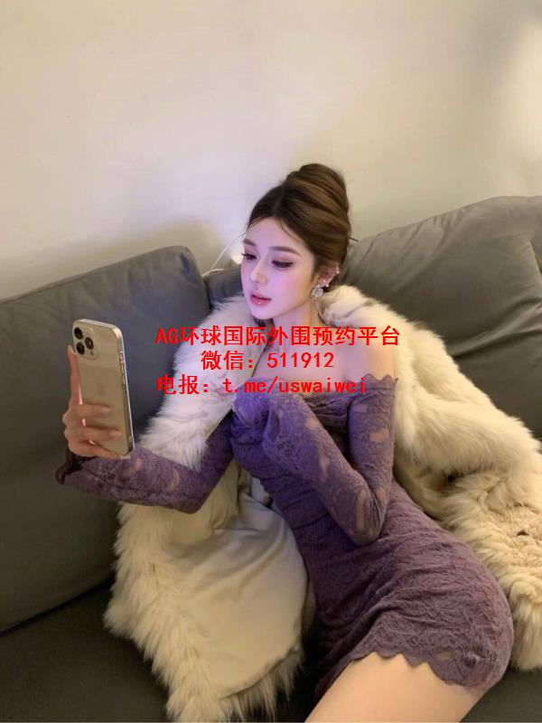 时尚打扮小姐姐Loris