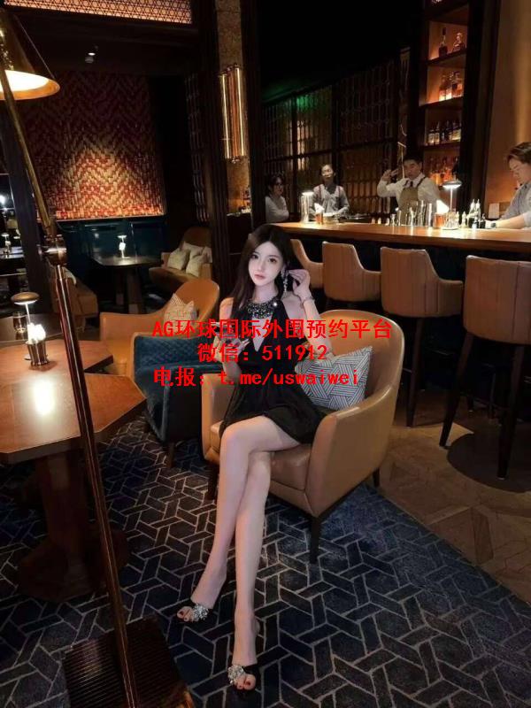 完美花瓶身Delia