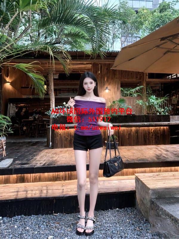 氛围感自然美女Oriel