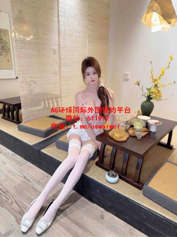 氛围感自然美女Oriel
