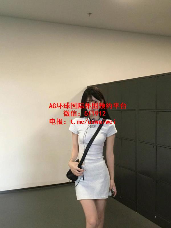 冷感系风格Zella