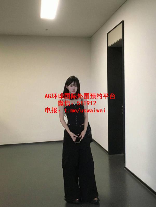 冷感系风格Zella