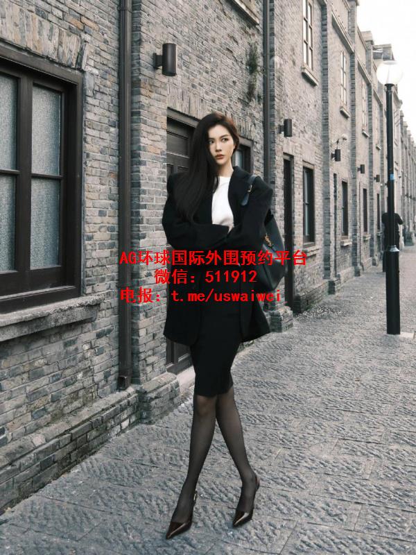 高端气场模特Arlo