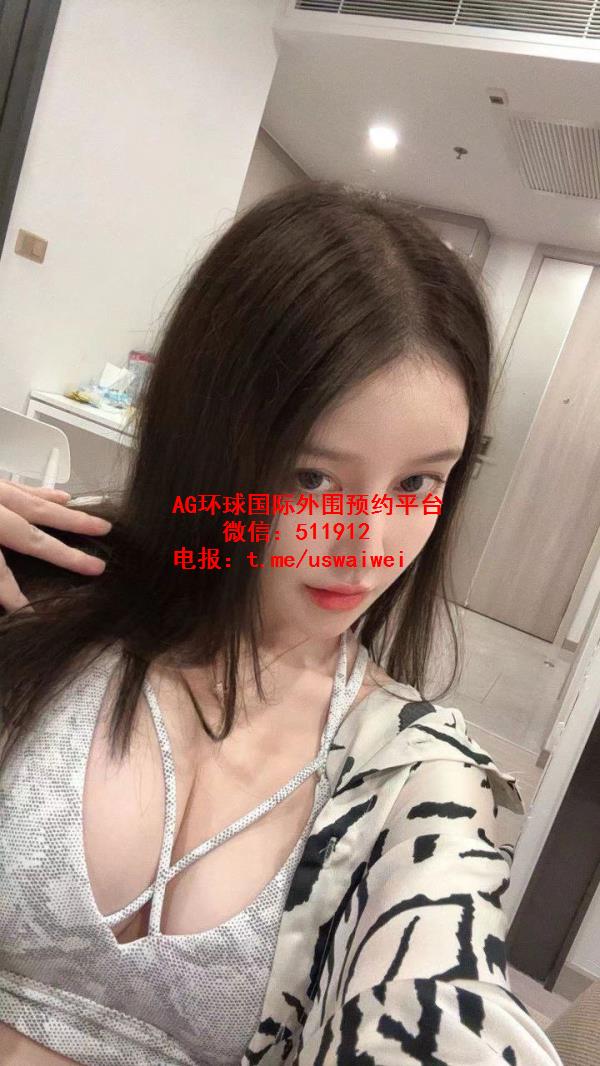 清新时尚留学生Filo