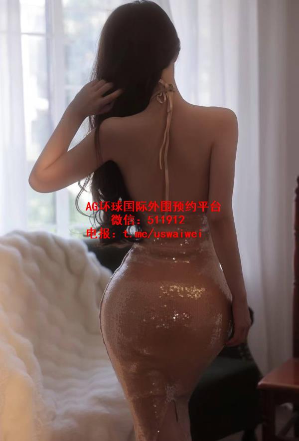 顶级商务模特Qiro