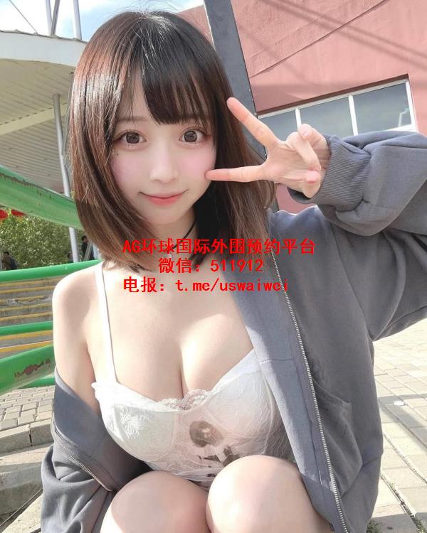 兼职Coser奶糖