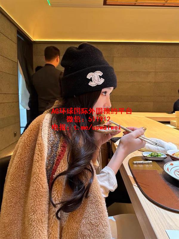 高挑气质模特软馨