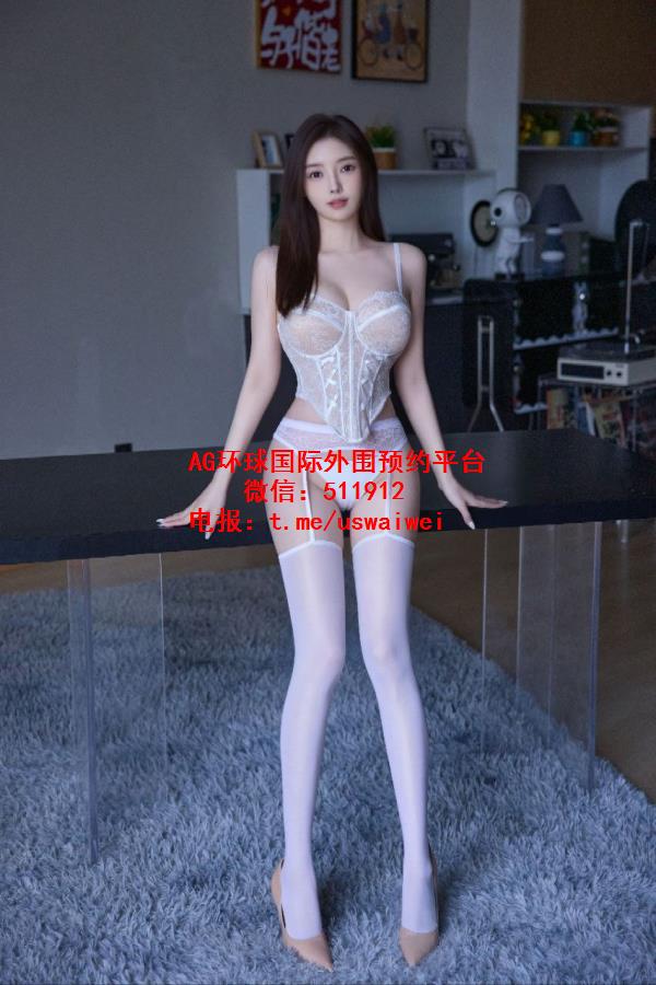 内衣模特Elina