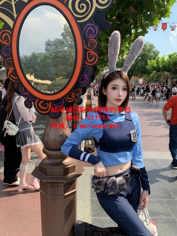 短发甜辣风Viana