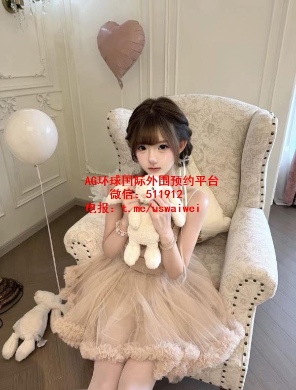 娇小玲珑妹妹Eleni