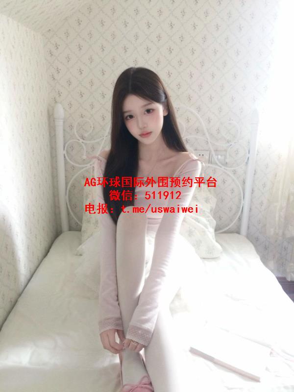 时尚网红博主莯馨