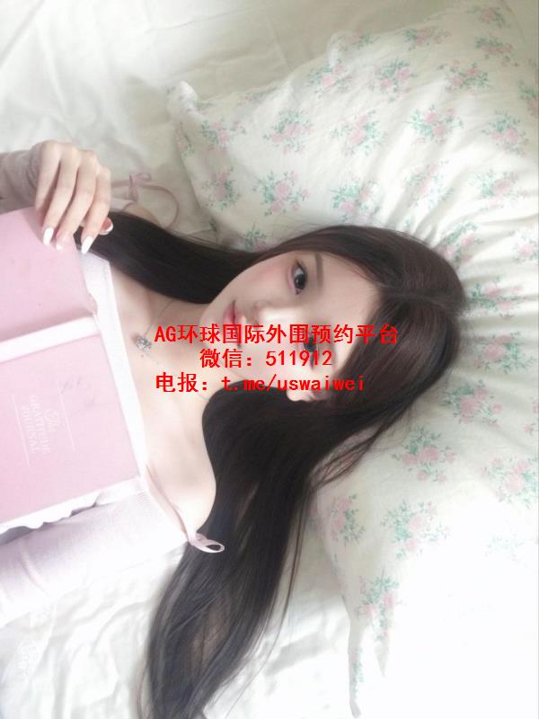 时尚网红博主莯馨