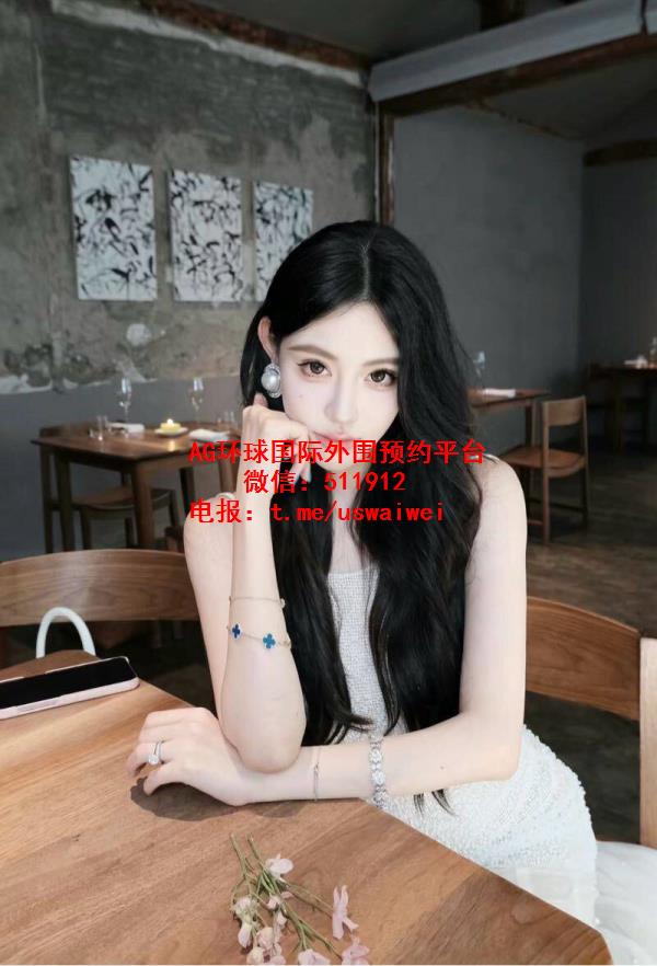 时尚清冷御姐赫妍