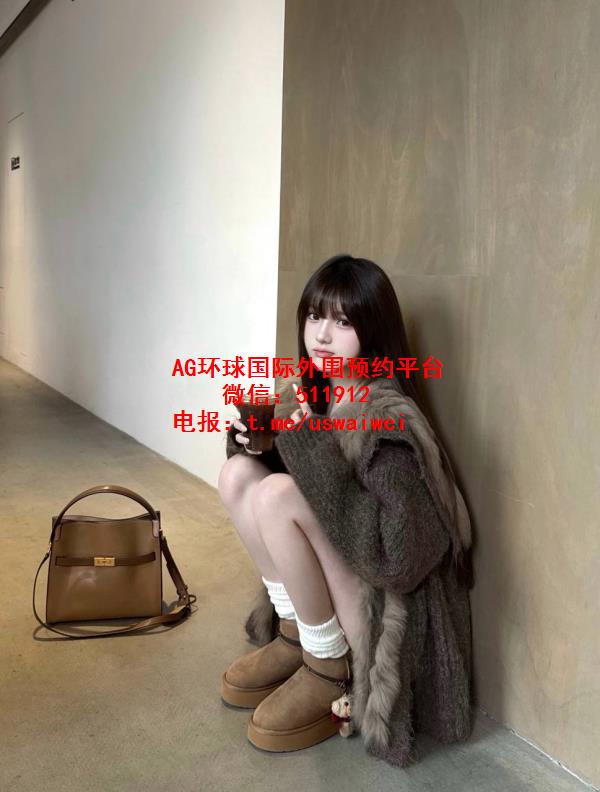 身形气质俱佳模特莯恩