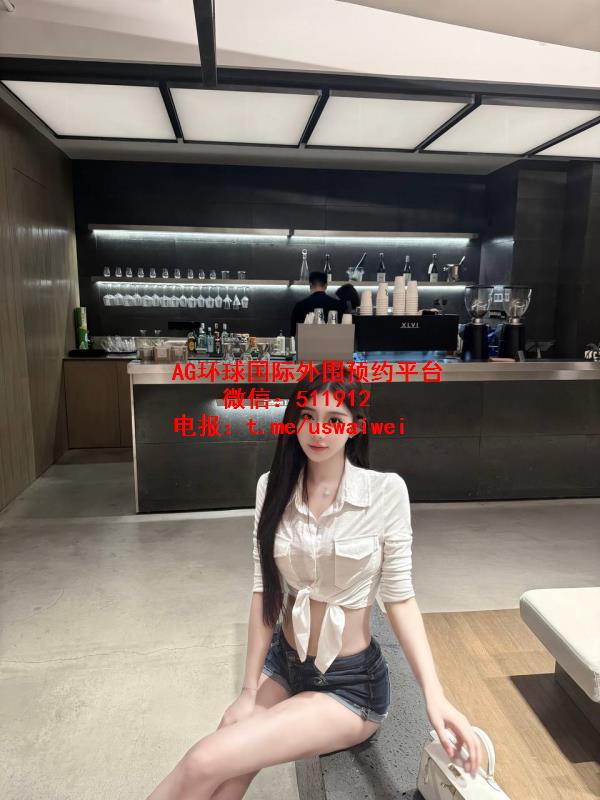 多才多艺女主播Phoebe