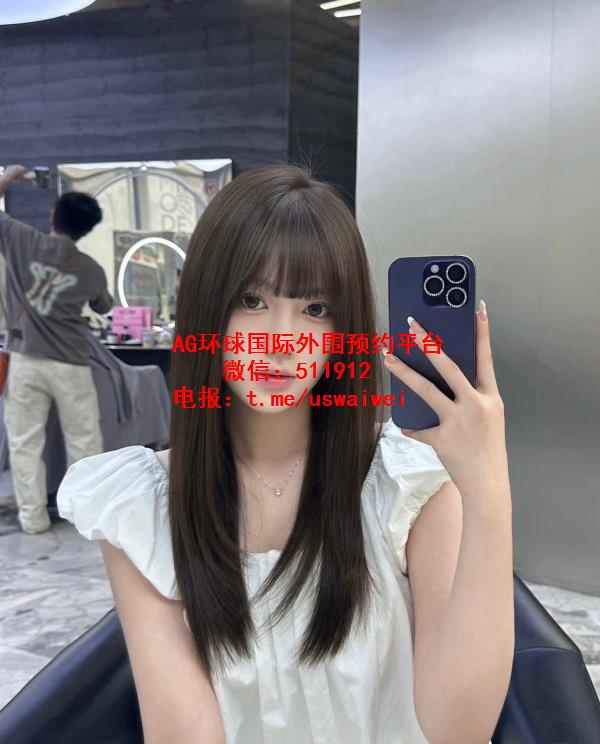 俏皮可爱软妹Monica