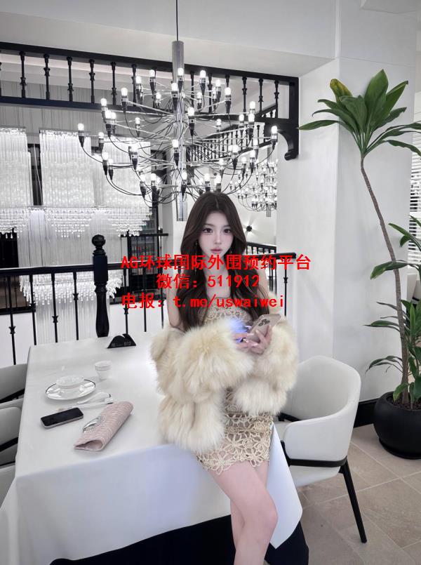 Facebook颜值博主维妍