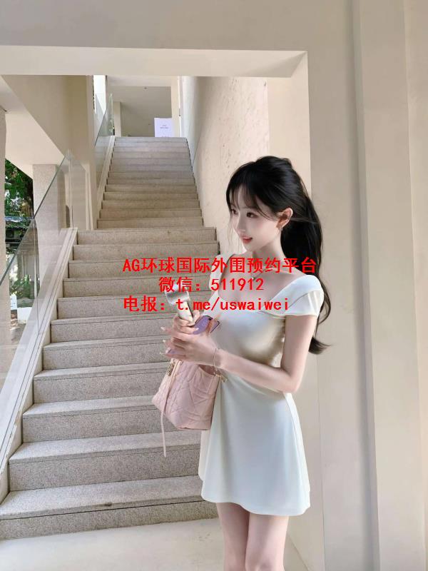 极度反差女小九
