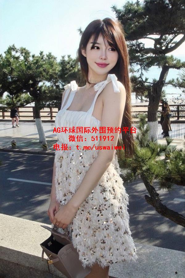 迷人曲线身材楠楠