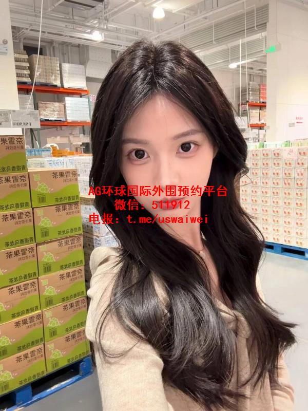 笑容甜美治愈珞恩
