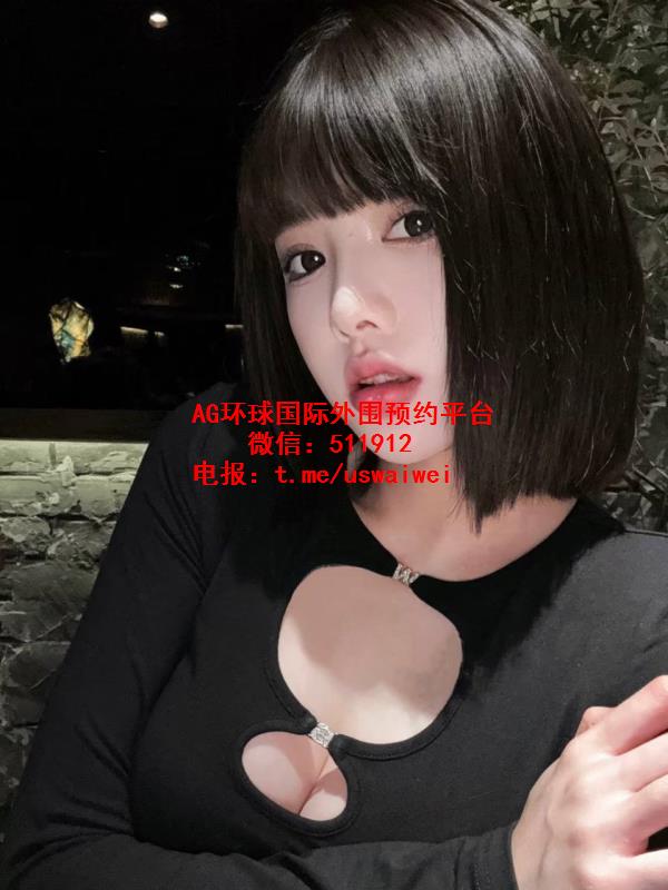 温柔大方爱笑女孩知夏