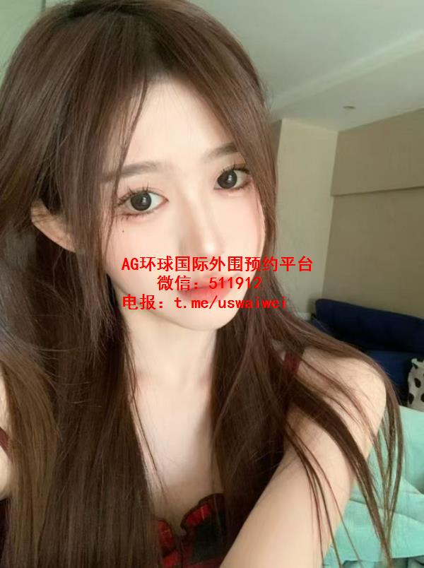 气质出众T台模特妍洛