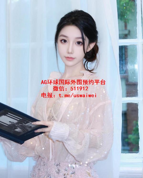轻熟气质美女若熹