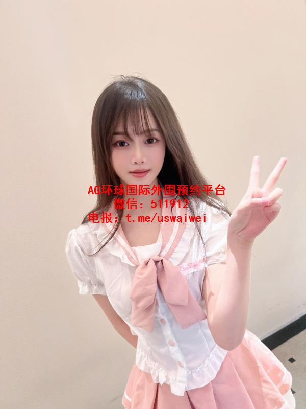 甜美自然笑容女孩Rosalind