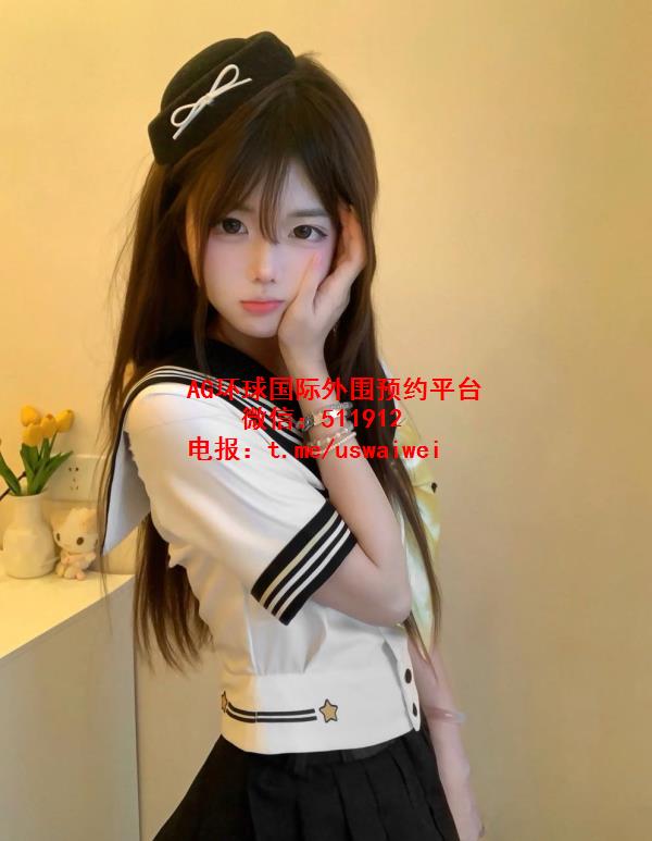 公司签约Coser知恩