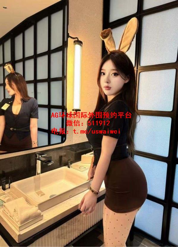 巨灯肥臀小姐姐Andrea