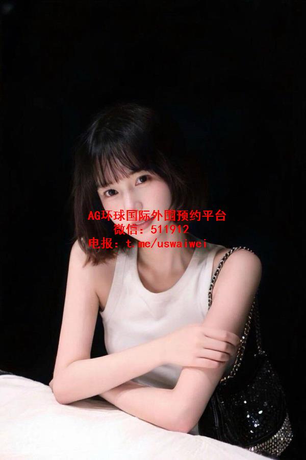 短发日系风模特柠希