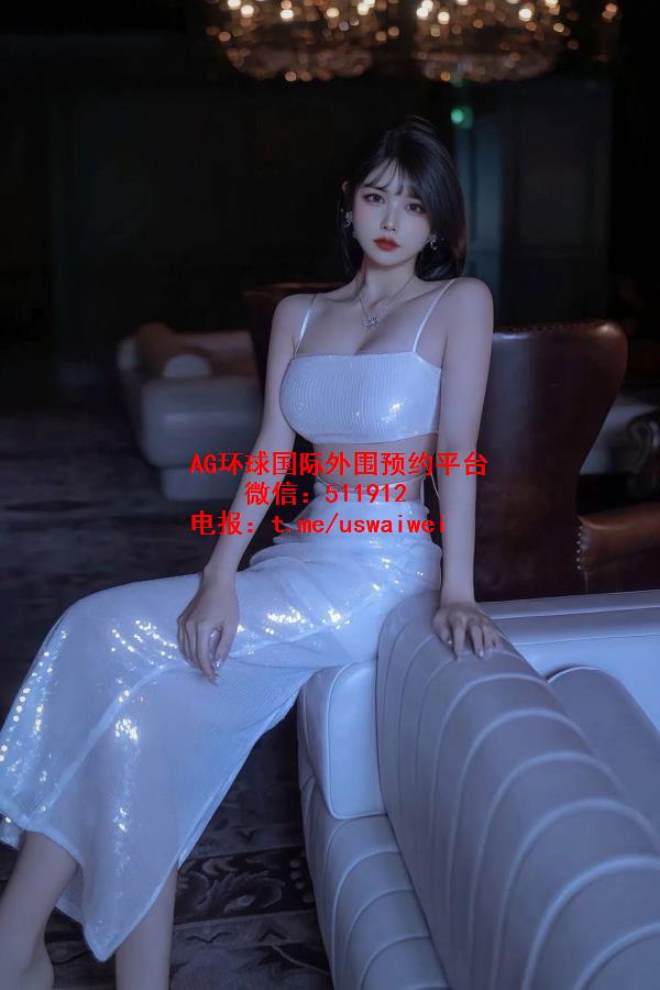 短发巨乳模特晨妍